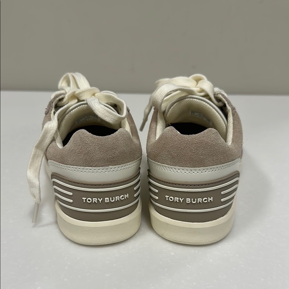 Tory Burch Clover Court Cream and Tan Sneakers - Picture 8 of 9
